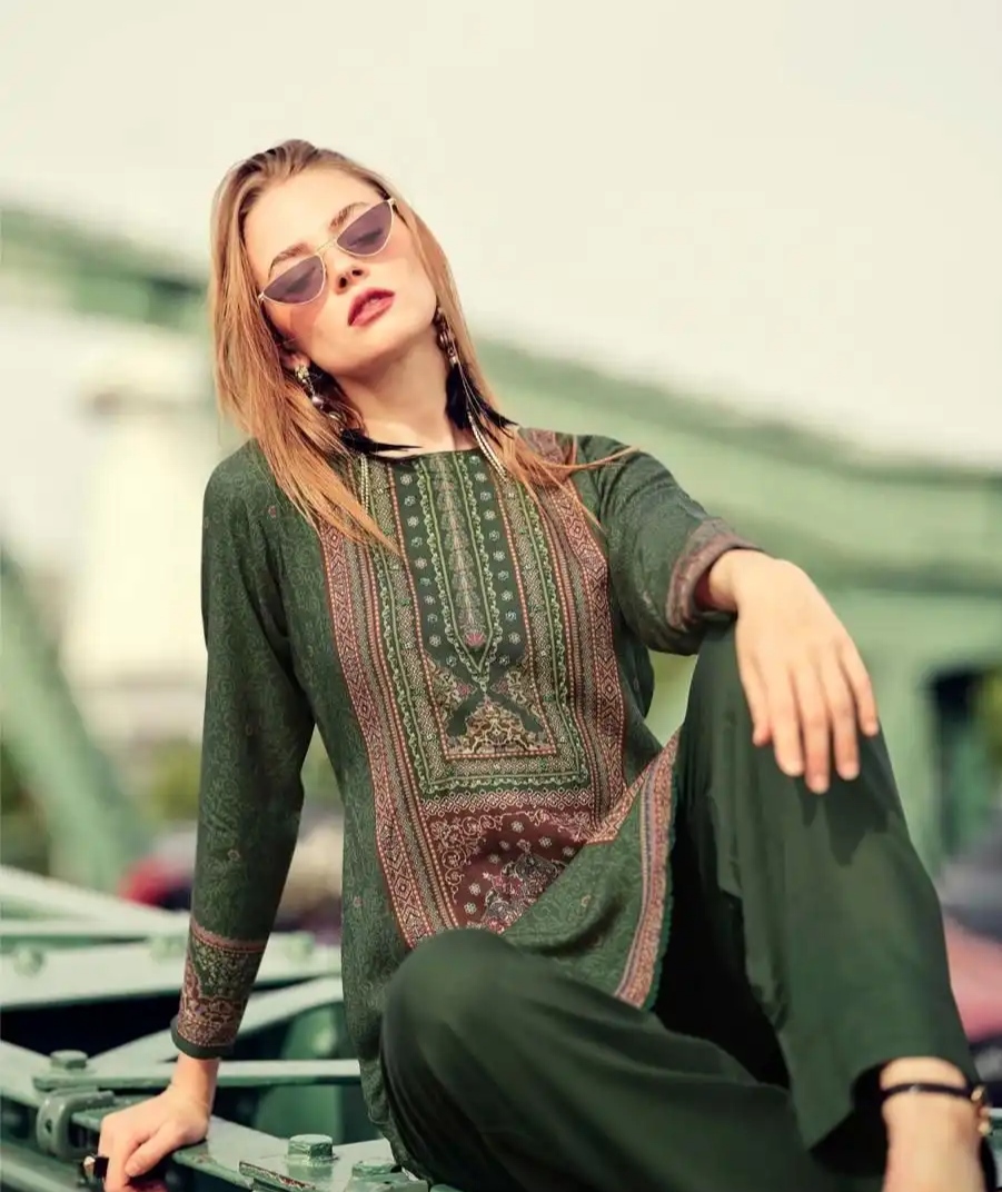 DIGITAL PRINTED UNSTITCHED PASHMINA SUIT WITH HAND WORK - Image 3