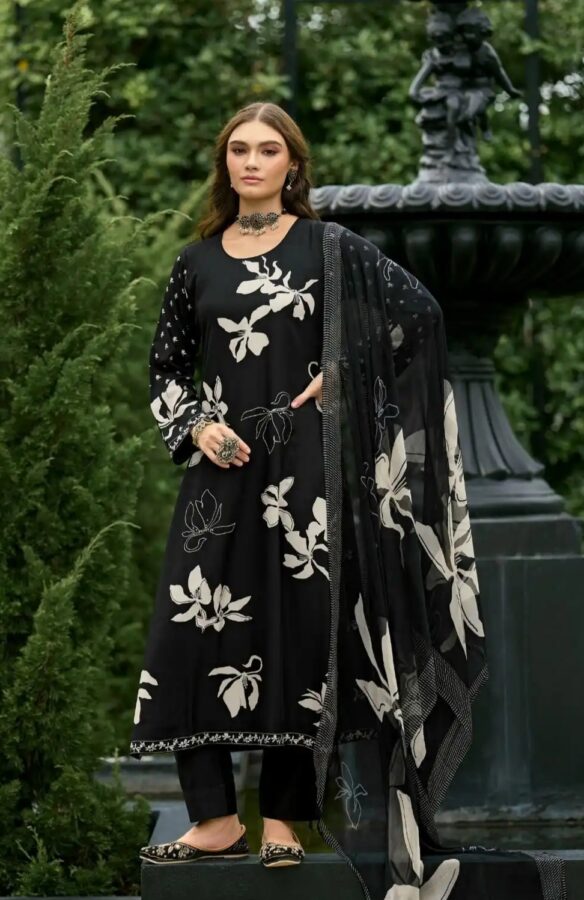 DIGITAL PRINTED UNSTITCHED PASHMINA SUIT WITH DELICATE HANDWORK