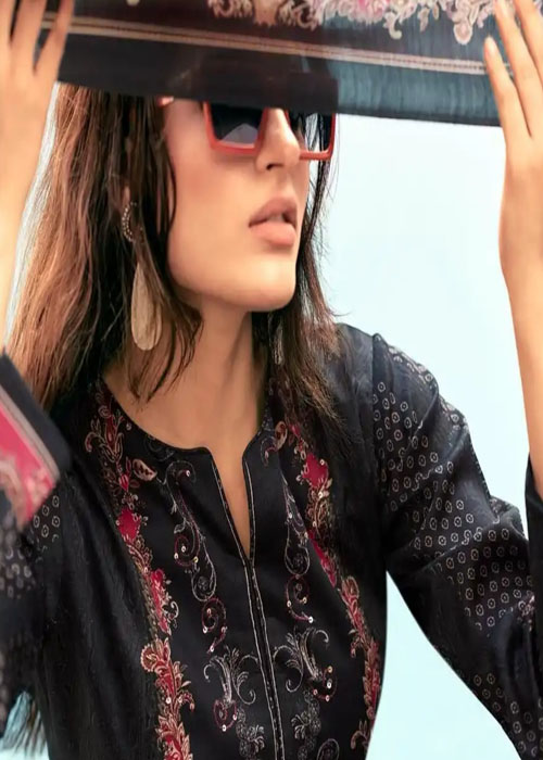 DIGITAL PRINTED JAAM COTTON UNSTITCHED SUIT WITH KHATLI WORK - Image 4