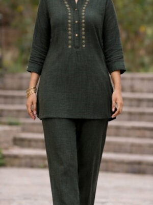 COTTON BLEND CO-ORD WITH EMBROIDERY (M)