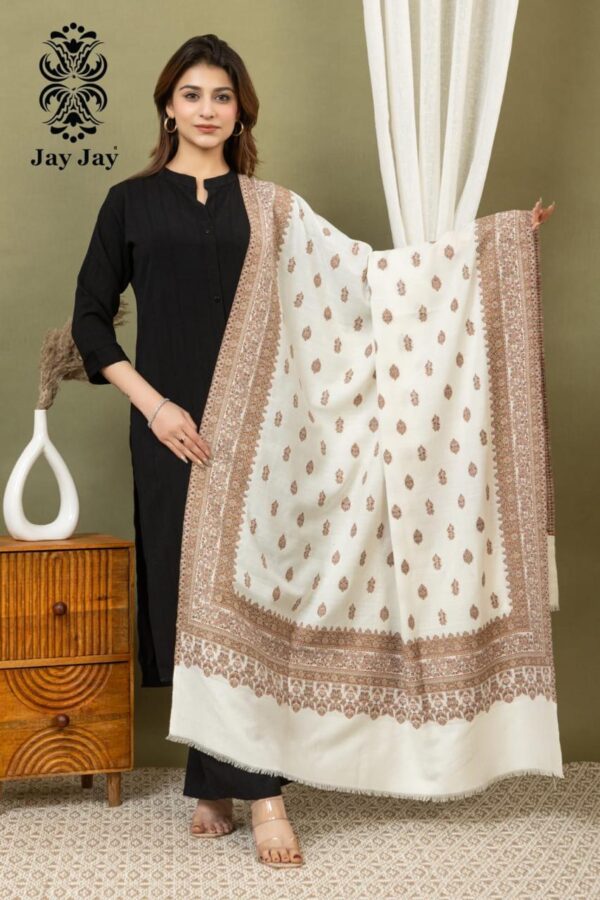 Fine Wool Daur Butti Shawl